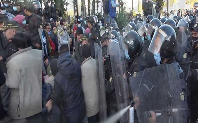 بالصور - 14 جانفي : مظاهرات تواجه بالعنف البوليسي 

